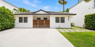2558 NE 206th Ter Gallery 1