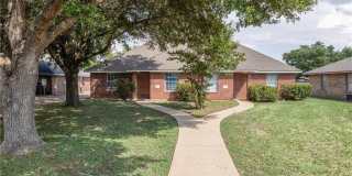 904 Azalea Court 904 Azalea Court Gallery 1