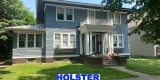 4-Bedroom, 1.5-Bath Home Just A Few Blocks From Downtown Gallery 1