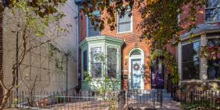 Spacious Three Bedroom Graduate Hospital Home w/ Roof Deck! Gallery 20