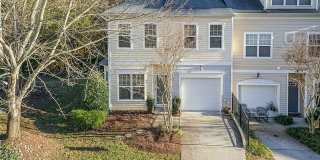 3 Bedroom Townhome with Garage - Walk to Downtown Wake Forest! Gallery 1