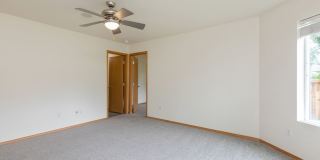 4Bd Spacious Bothell Home Gallery 6