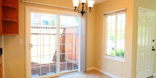 3bed/2 full bath + 1 office in the backyard. Single Family Home! 3bed/2 full bath + 1 office in the backyard. Single Family Home! Gallery 9