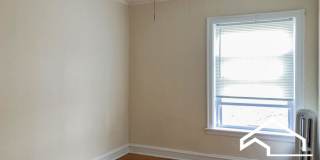 2002 West Foster Ave. Gallery 7
