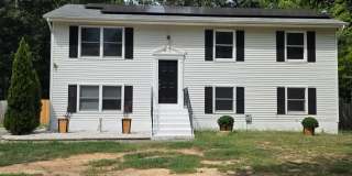 213 BIDDLE Road Gallery 1