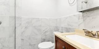 32 Garnet Street Gallery 7