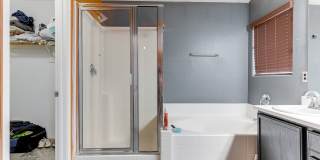 VIBRANT 3BEDROOM 2.5BATH HOME IN 89015 Gallery 22