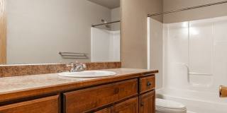 4 Bedroom 2.5 Bath Townhome near Centennial Park! Gallery 15