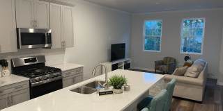 Room for Rent in 3 Bedroom Home Gallery 1