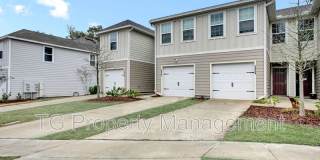5958 Creekside Crossing Dr 5958 Creekside Crossing Dr Gallery 1