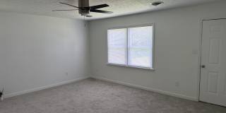 218 North Mapleleaf Avenue Gallery 1