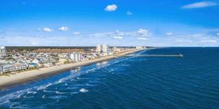 Coastal Living at its Best: Charming 3-Bedroom Near the Beach Gallery 12