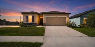 Spacious 4BR House in Ruskin Gallery 1