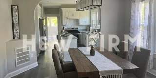 Room in 5 Bedroom Home at Formosa Ave Gallery 3