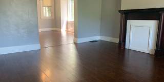 Charming 3 bedroom home in Carrick available September 1! Gallery 4
