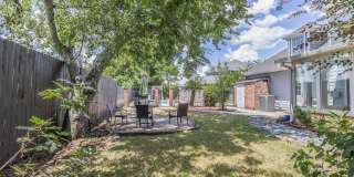 300 Oak Hollow Drive Gallery 45