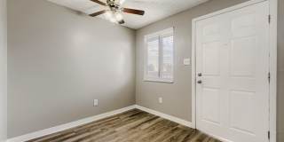 Parkwood Plaza Gallery 38