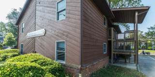 525 Henderson Crossing - Half Off Admin Fees & $350 Gift Card! Gallery 3