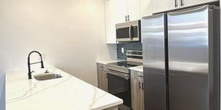 2028 W WESTMORELAND Street unit: 2 Gallery 1