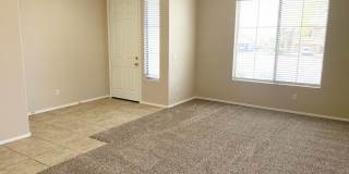 4 Bedroom/2 Bath Single Level Home in Anthem! Close to freeway & TSMC Plant! Gallery 4