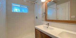 West El Paso 4bed/3.5bath Townhome Gallery 26