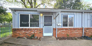 Cozy 1 Bedroom Duplex in Historic Folsom Gallery 1