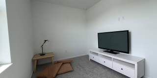 4402 Longwood Lake Square Gallery 21