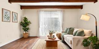 1005 Brooks End Court Gallery 1