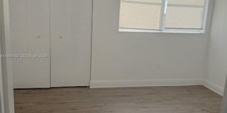 4415 W 10th Ln Gallery 24