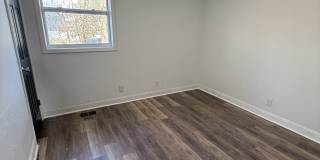 561 Singer Drive - B Gallery 43