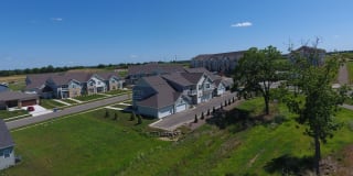 One Glenn Place Gallery 20