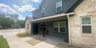 561 S Second Gallery 29