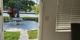 Stunning Apartment  at 467 Golden Isles Drive Gallery 4