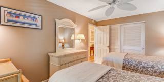 ** PARK SHORE ** 2 BED / 2 BATH - CONDO - 55+ COMMUNITY - SEASONAL OR SHORT TERM RENTAL Gallery 23