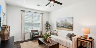 The Pullman Luxury Apartment Homes Gallery 51
