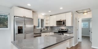 7305 S WEBSTER ST Gallery 1