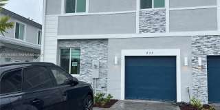 655 SE 13 St Gallery 27