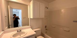 Recent Remodeled, Two Story 4 Bedrooms 2.5 Bathrooms Home for Rent in Prime West of Elgin, Texas, Cul-De-Sac, easy access to 290 and 95. Gallery 20