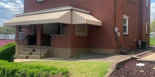 Spacious 2-bedroom 1-bath Townhome, Christy Park McK Gallery 1