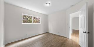 643 Pacific St Gallery 44