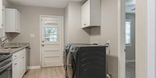 2909 Southwest Boulevard Gallery 8