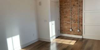 26 West 15th St Gallery 15