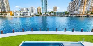 503 Palm Dr Gallery 14