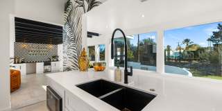 The Escape Island - Pool, Minigolf, Jacuzzi & Private Yard (Monthly Only - No Long Term) Gallery 38