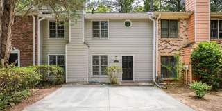 61 Powers Ferry Manor SE Gallery 3