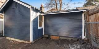 Beautiful Unit in the Heart of Bend! Gallery 1