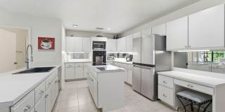 5562 Reynolds Road Gallery 13