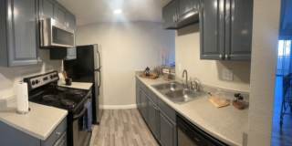 Uptown Square Apartments Gallery 9