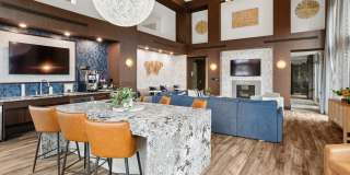 The Landing at Vinnin Square Gallery 30