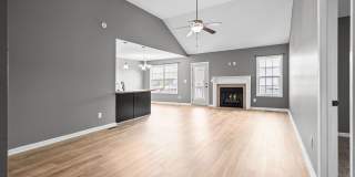 Pet Friendly Three Bedroom! Gallery 8